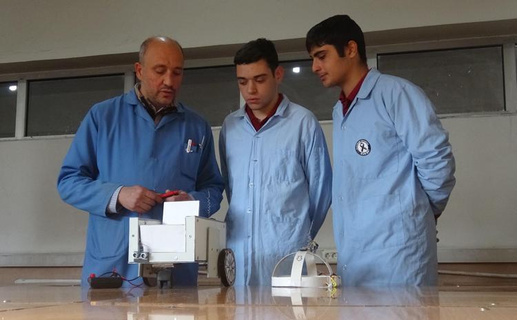 TEKERLEKLİ SANDALYEYE UYGULANACAK