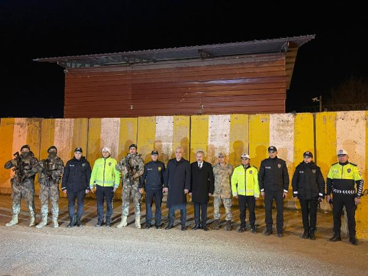 ALLAH GÜVENLİK GÜÇLERİNİN AYAKLARINA TAŞ DEĞDİRMESİN