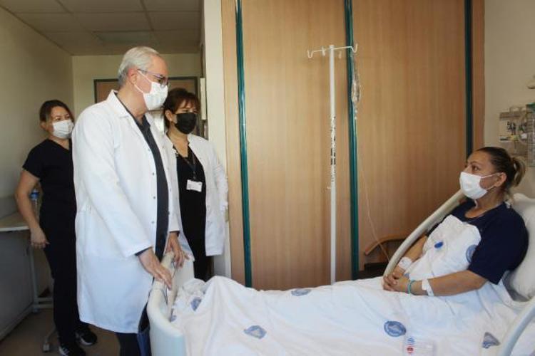 BİRÇOK SAĞLIK ÇALIŞANI GÖREVİ BAŞINDA KORONAVİRÜSE YAKALANDI