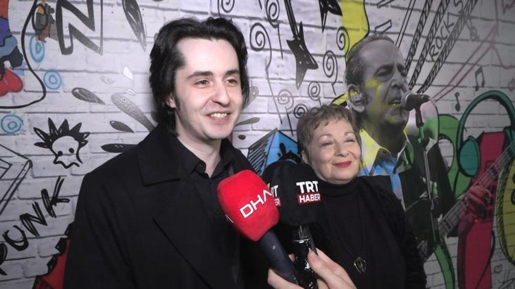 BİZ İSTİYORUZ Kİ ÖZKANIN KEDERİNİ SANATA VE MÜZİĞE DÖNÜŞTÜRELİM