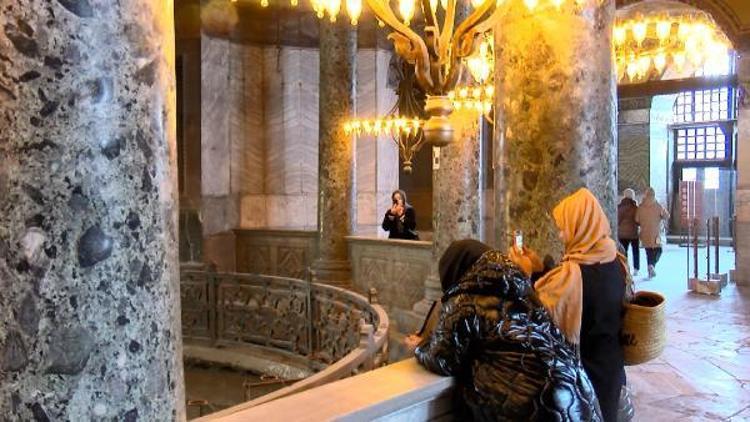 “MÜSLÜMAN MİSAFİRLER NE YAPACAK