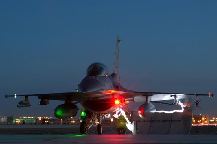 UÇUŞ ESNASINDA FOTOĞRAF ÇEKİMİ