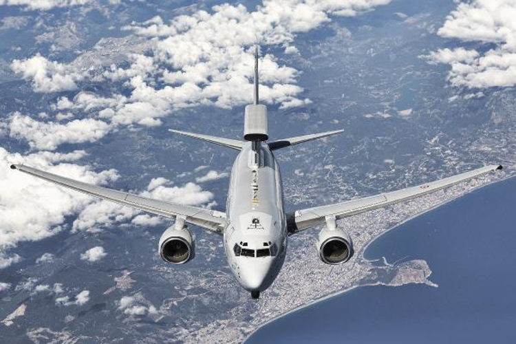 TÜRK HAVA KUVVETLERİNE KİTAP HAZIRLADI