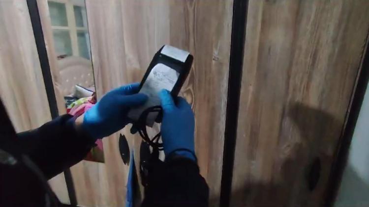 ÇOK SAYIDA DOKÜMAN ELE GEÇİRİLDİ