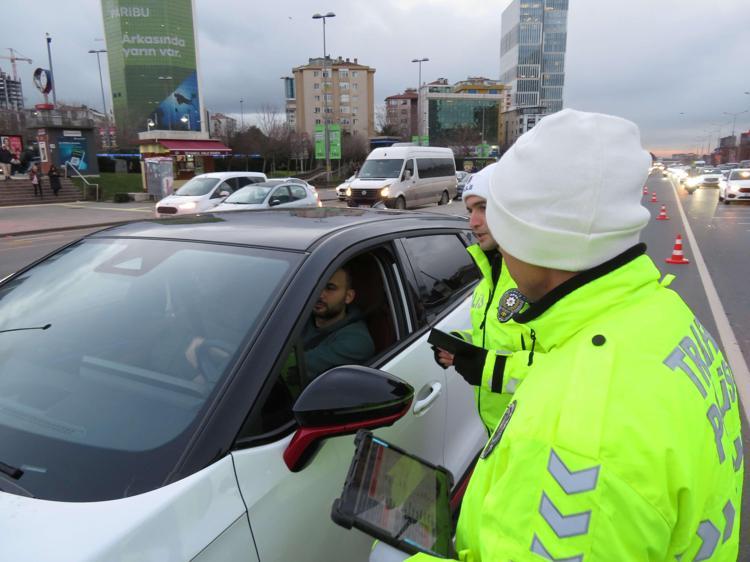 BASIN EKSPRESTE ÇAKAR VE EMNİYET ŞERİDİ DENETİMİ