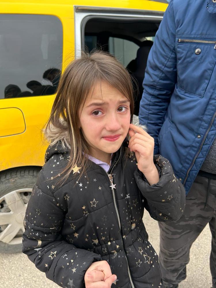 ‘YÜZÜME ZARAR VERDİ, ÇOK KORKTUM’