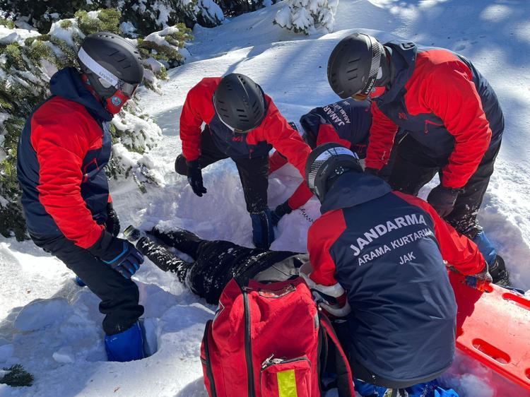 HER ZAMAN HAZIR OLDUĞUMUZU BİLMELERİNİ İSTERİZ