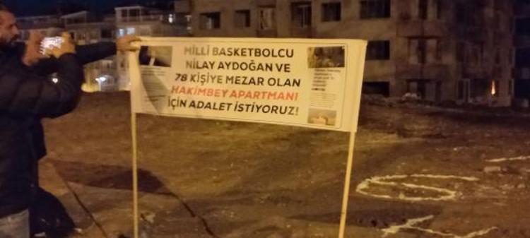 GÖZYAŞI DÖKÜP, AĞIT YAKTILAR