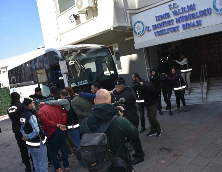 LÜKS HAYATLARI KAMERADA