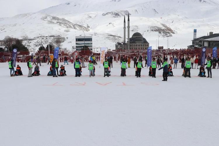 ÇOK GÜZEL BİR ANIMIZ OLDU