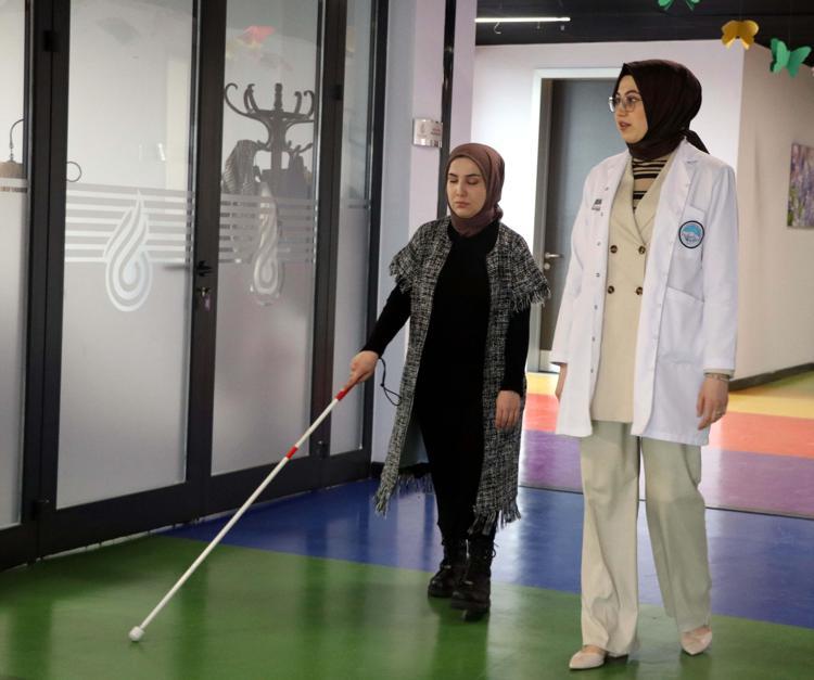 ÖĞRENCİLERİN YETENEKLERİNİ KEŞFETMEYE ÇALIŞIYORUZ