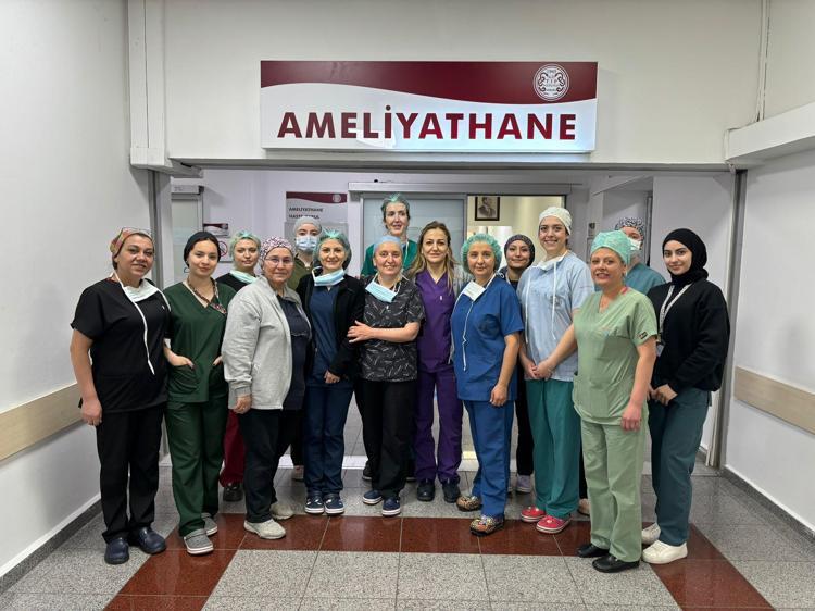 PEK ÇOK ÜLKEDEN DAHA İYİ HAKLARA SAHİBİZ