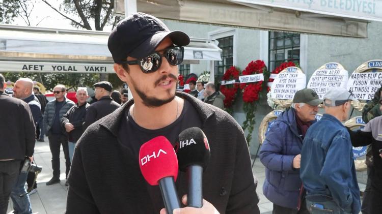 DEĞERLİ SANATÇILARIMIZDAN BİRİ, DUAYEN BİR HOCAYDI