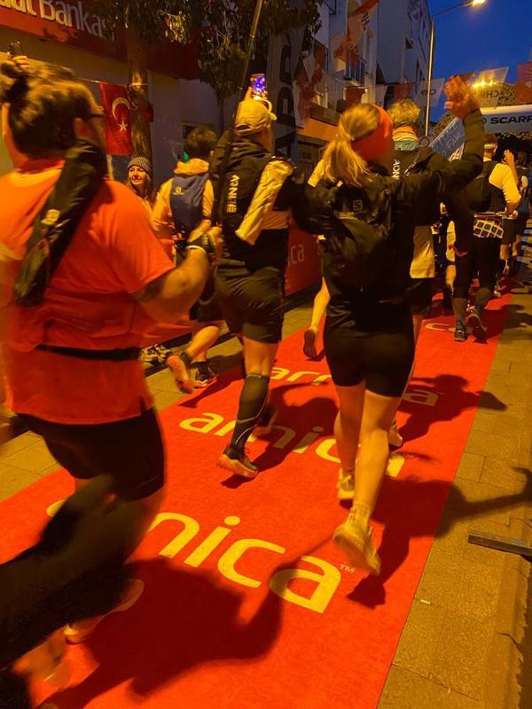 ARNİCA TAKIMI DA KOŞTU