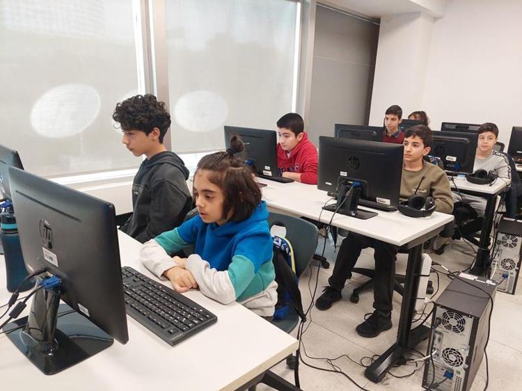 KARATAŞ: KAZANMAK İSTİYORUM, HEDEFİM İYİ BİR YAZILIMCI OLMAK