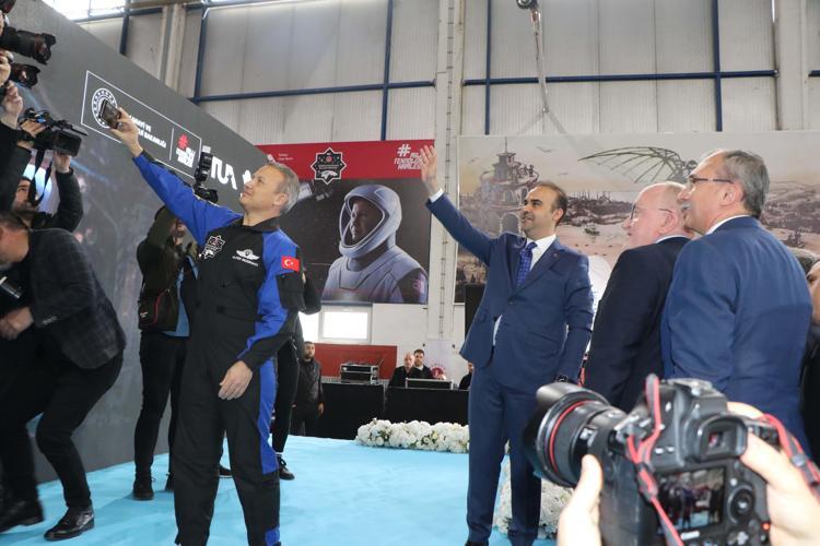 UZAY EKONOMOMİSİ YILLIK 600 MİLYAR DOLARA YAKIN