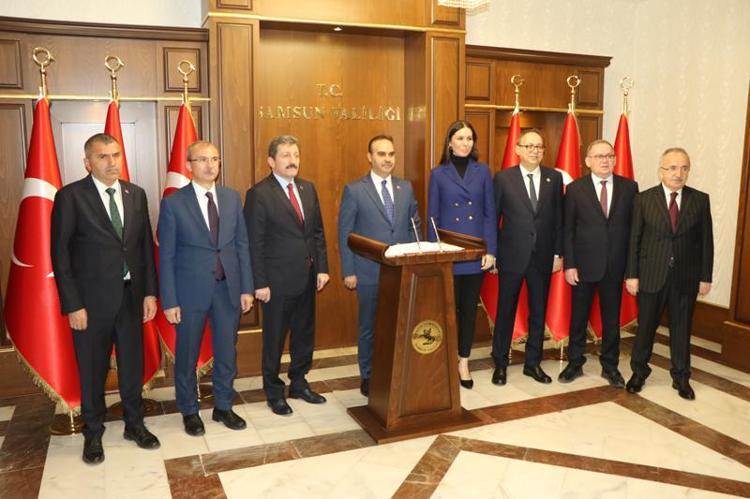 ‘TÜRK GENCİNİN ÖNÜ AÇILDIĞINDA NELER YAPTIKLARINI GÖRÜYORSUNUZ’