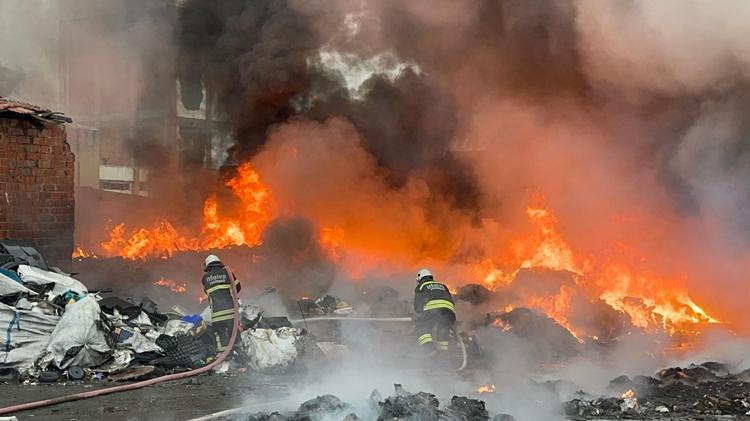 1 SAATTE KONTROL ALTINA ALINDI