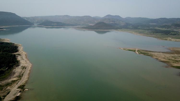 İZMİRDE HALA SU KULLANIMINI BİLMİYORUZ