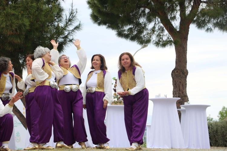 ALAÇATI OT FESTİVALİ EĞLENCESİZ OLMAZ