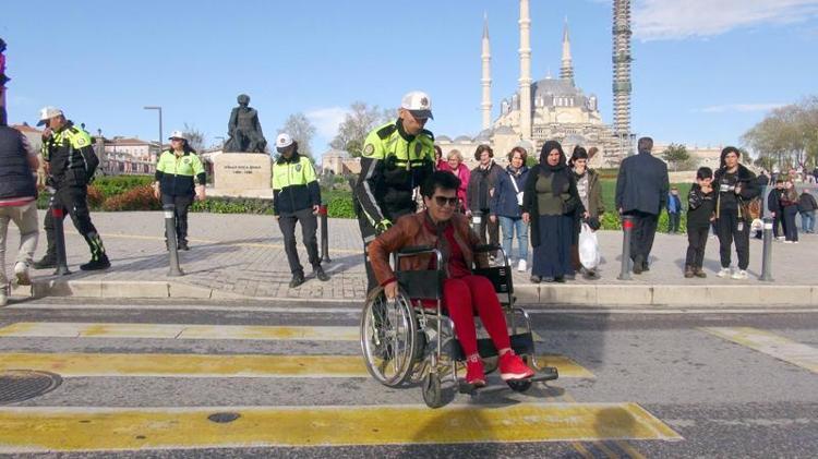 ENGELLİ PARK ALANLARI GENELDE YÜZDE 99 DOLU OLUYOR