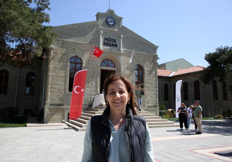 7’DEN 70’E HERKESİN KENDİNDEN BİR ŞEYLER BULDUĞUNU GÖRÜYORUZ