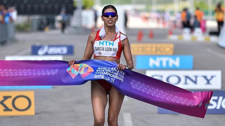 YARIŞI İSVEÇ BAYRAĞIYLA BİTİRDİ