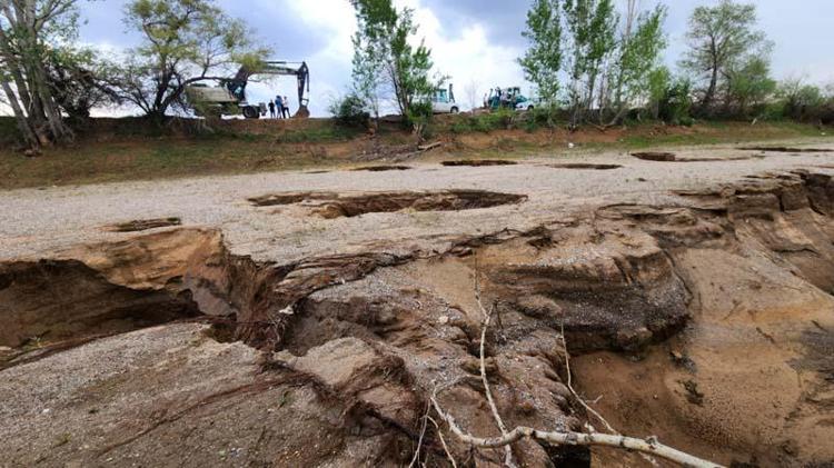 ‘VATANDAŞLAR İÇİN TEHLİKE ARZ EDİYOR’