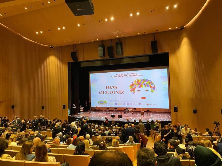 SUBAŞI: TÜRKİYE’NİN EN BÜYÜK SORUNLARINDAN BİRİ ÇOCUK GELİN