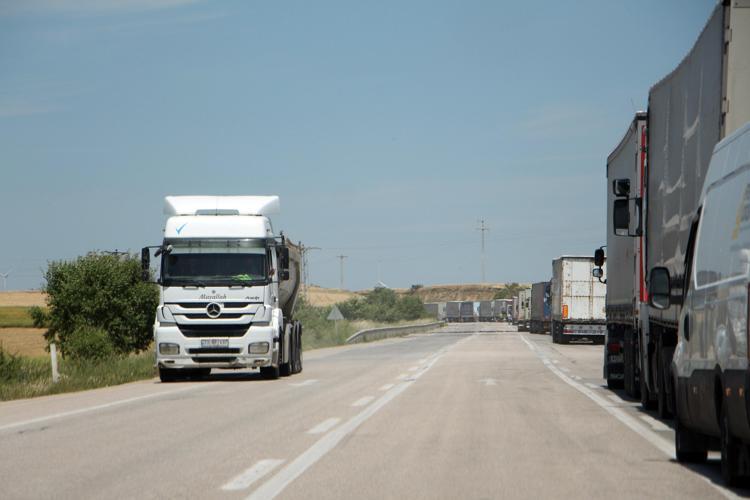 AYNI SORUNU SIK SIK YAŞIYORUZ