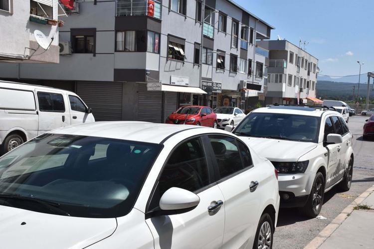 BİYOMETRİK KİMLİK DOĞRULAMA SİSTEMLERİ KULLANILSIN