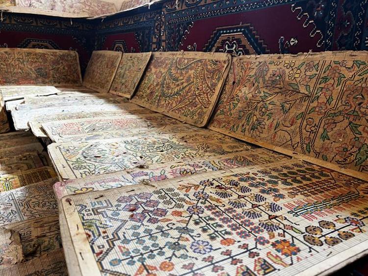 MOTİFLERİN HEPSİ GÖZ NURU, EL İLE ÇİZİLİRDİ