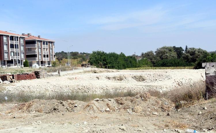 BELEDİYEDEN 1 MİLYON LİRA CEZA VE YIKIM KARARI