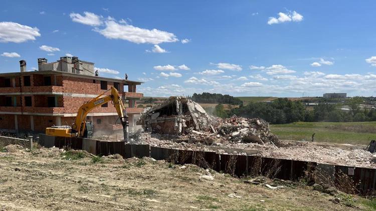 BİZİM BİR SORUMLULUĞUMUZ YOK