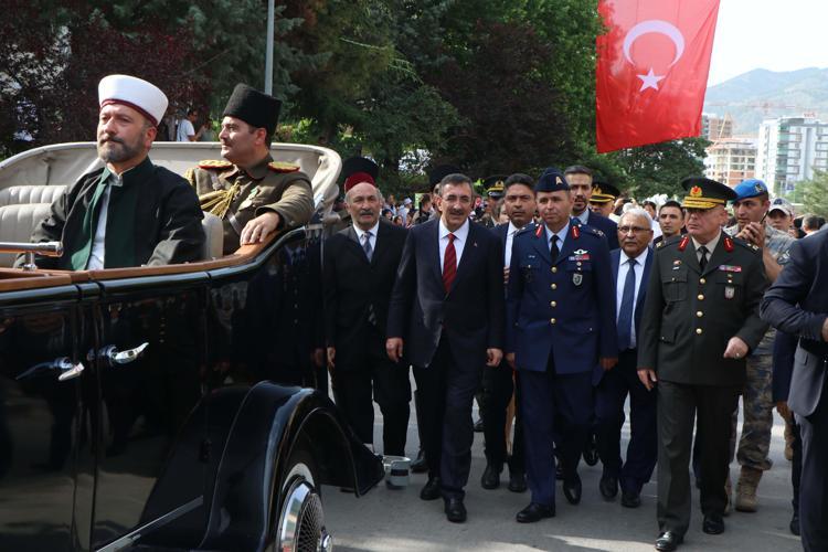 ‘HER GÜN DAHA İYİYE GİDİYORUZ’
