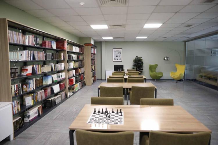 YÜZDE 1LİK DİLİMDE OLAN VE BİZİ TERCİH EDEN ÖĞRENCİLERE BURS VERİYORUZ