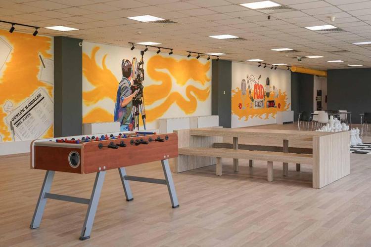 “ÖĞRENCİLERİMİZİN HER ZAMAN YANINDA OLACAĞIZ”