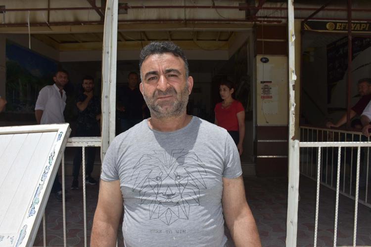 SAĞLAM EŞYALARIMIZI KURTARMAYA ÇALIŞIYORUZ