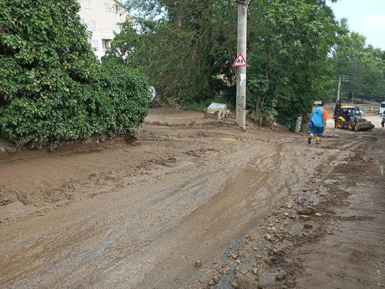 ÇOK ŞÜKÜR, OKULLAR KAPALIYKEN OLDU