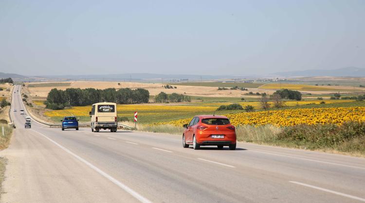 ‘RENKLİ BİR MANZARA OLUŞTURUYOR’