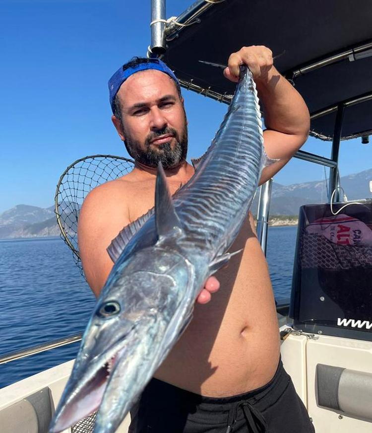 OKYANUSTA TROPİKAL SULARDA YOĞUN