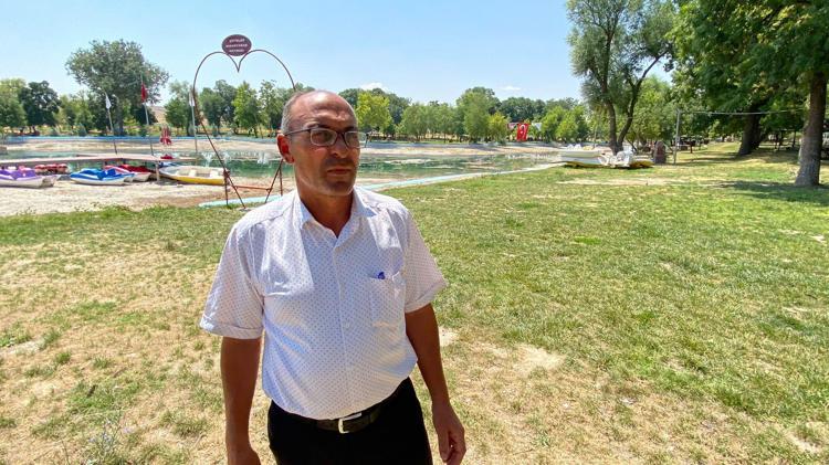 ÇİFTÇİLER KUYU AÇIYOR