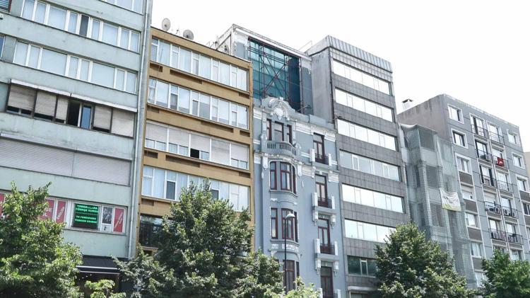 ESTETİĞİ VE TARİHİ GÖRÜNÜMÜ BOZMUŞ