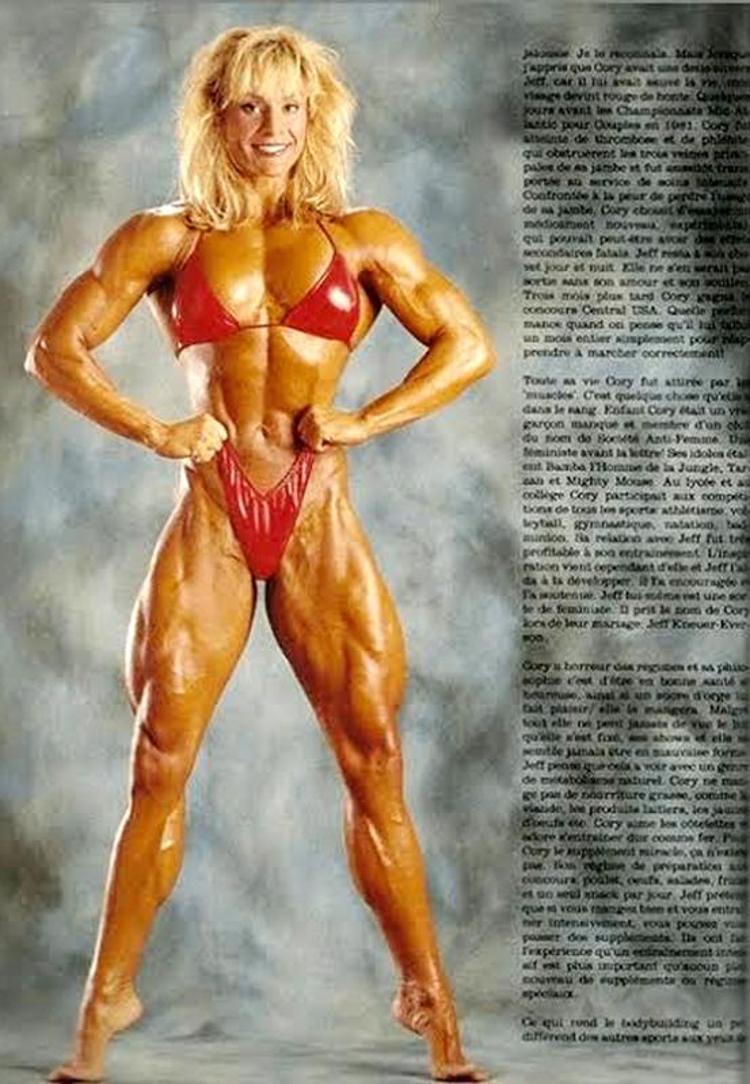 BİRÇOK KADINA DA DESTEK OLUYOR