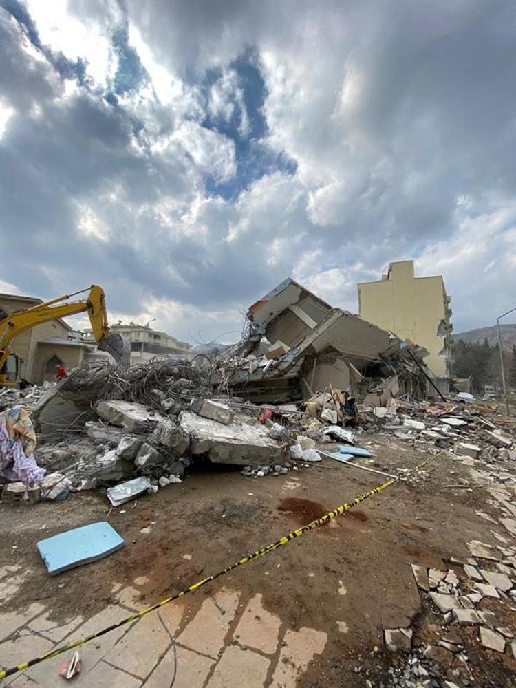 7 KİŞİ HAKKINDA DAVA