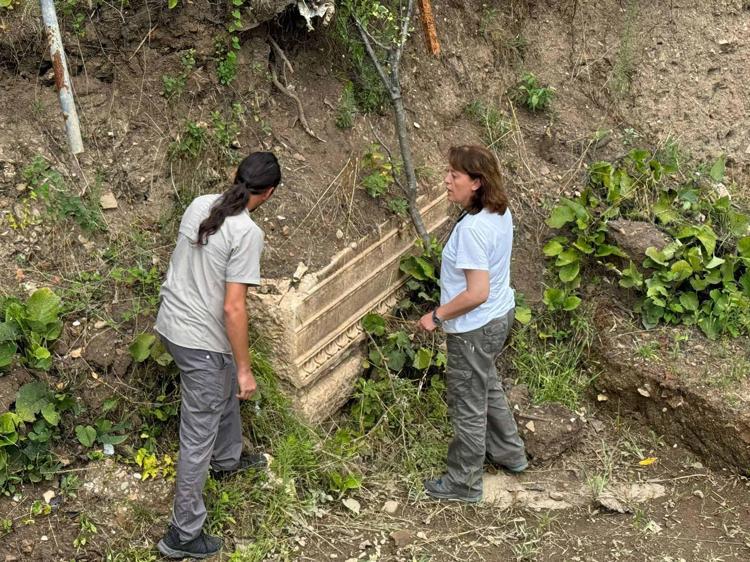 ‘AMASRA TARİHİNE IŞIK TUTACAK ÖNEMLİ ESERLERİ BULACAĞIMIZI TAHMİN EDİYORUZ’