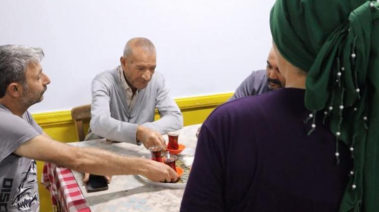 VALİYE ÇAY DAVETİ