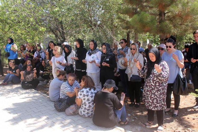 BUNA SADECE KADIN CİNAYETİ DİYEMEYİZ