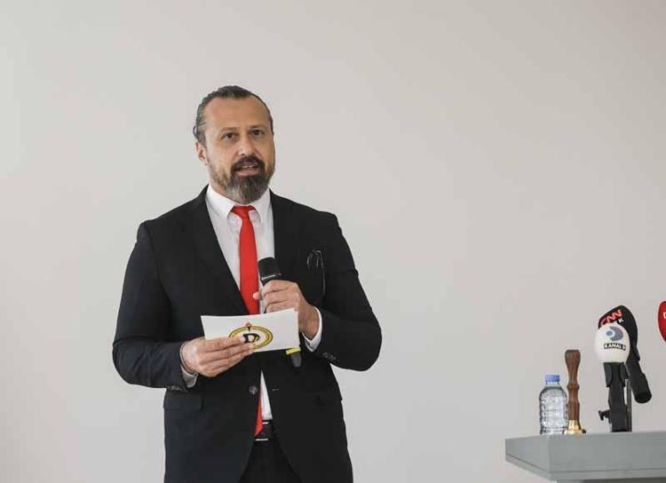 ERTOĞAN: BİLGİ, DENEYİM VE GÜZEL ARKADAŞLIKLARLA DOLU BAŞARILI BİR YIL GEÇİRMENİZİ TEMENNİ EDERİM