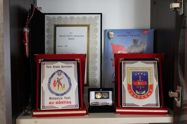 4 ARKADAŞIM ŞEHİT DÜŞTÜ, BEN GAZİ OLDUM